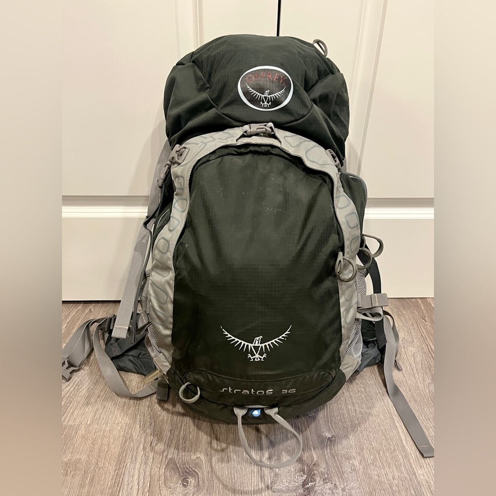 Osprey Stratos 36 Hiking Backpack, Daypack, with Rain Cover
